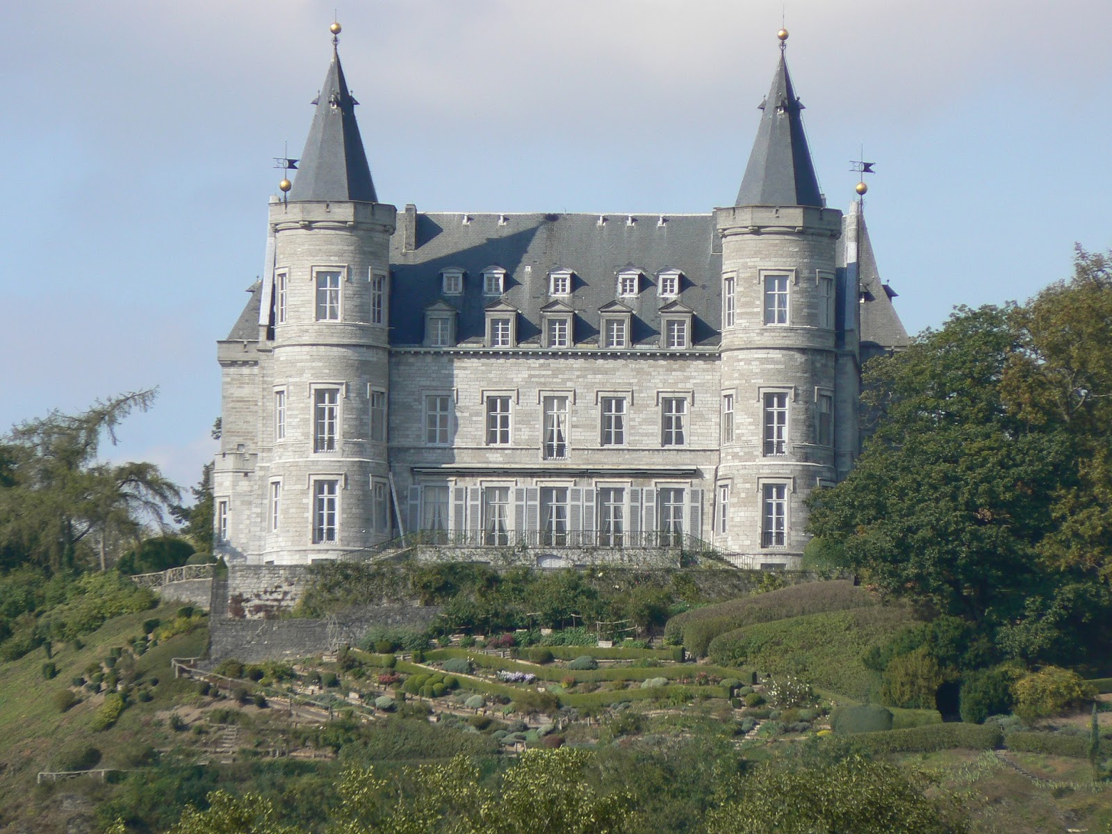 Koninklijk kasteel van ciergnon